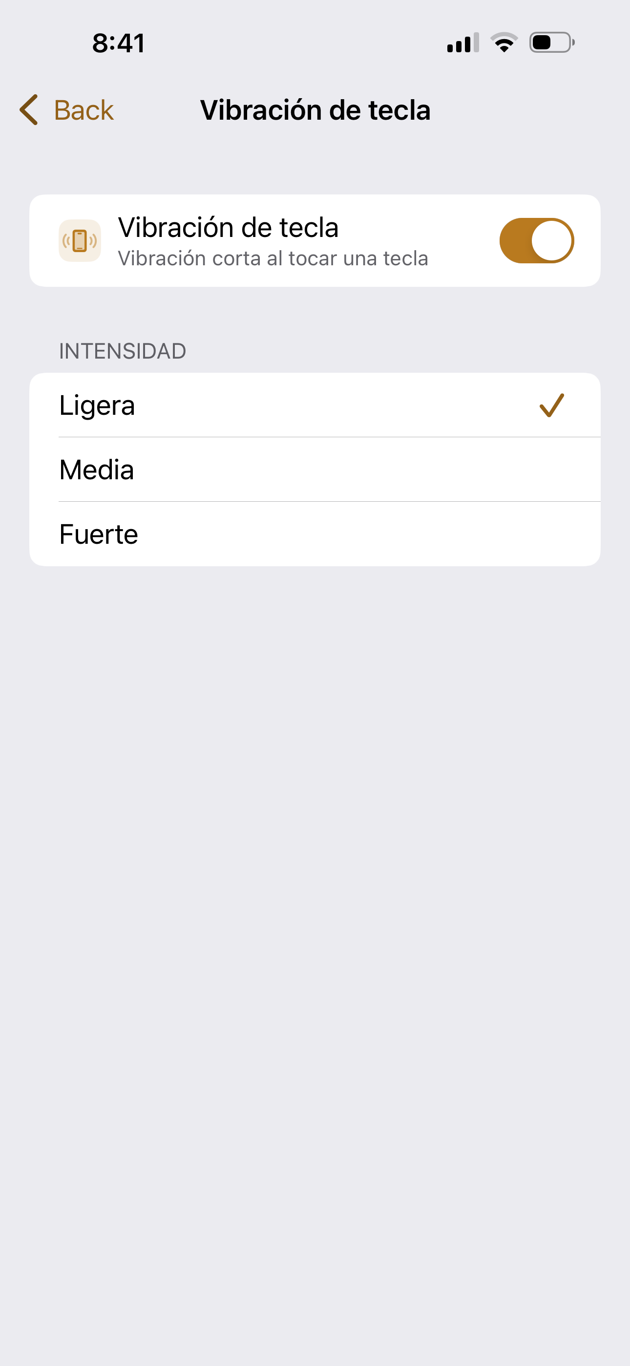 Configuraci&oacute;n de vibraci&oacute;n de tecla con tres niveles de intensidad